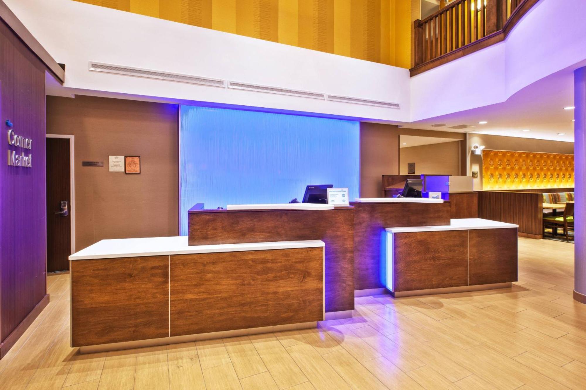 Fairfield Inn & Suites By Marriott פלטסבורג מראה חיצוני תמונה