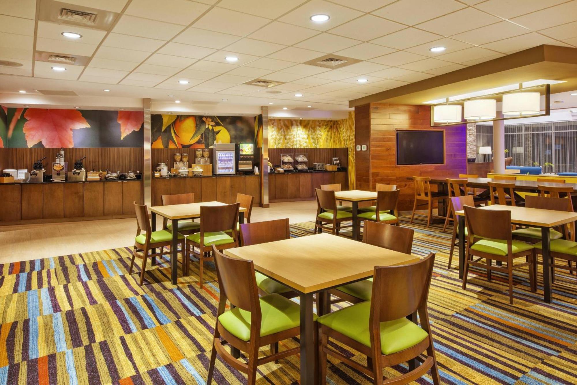 Fairfield Inn & Suites By Marriott פלטסבורג מראה חיצוני תמונה