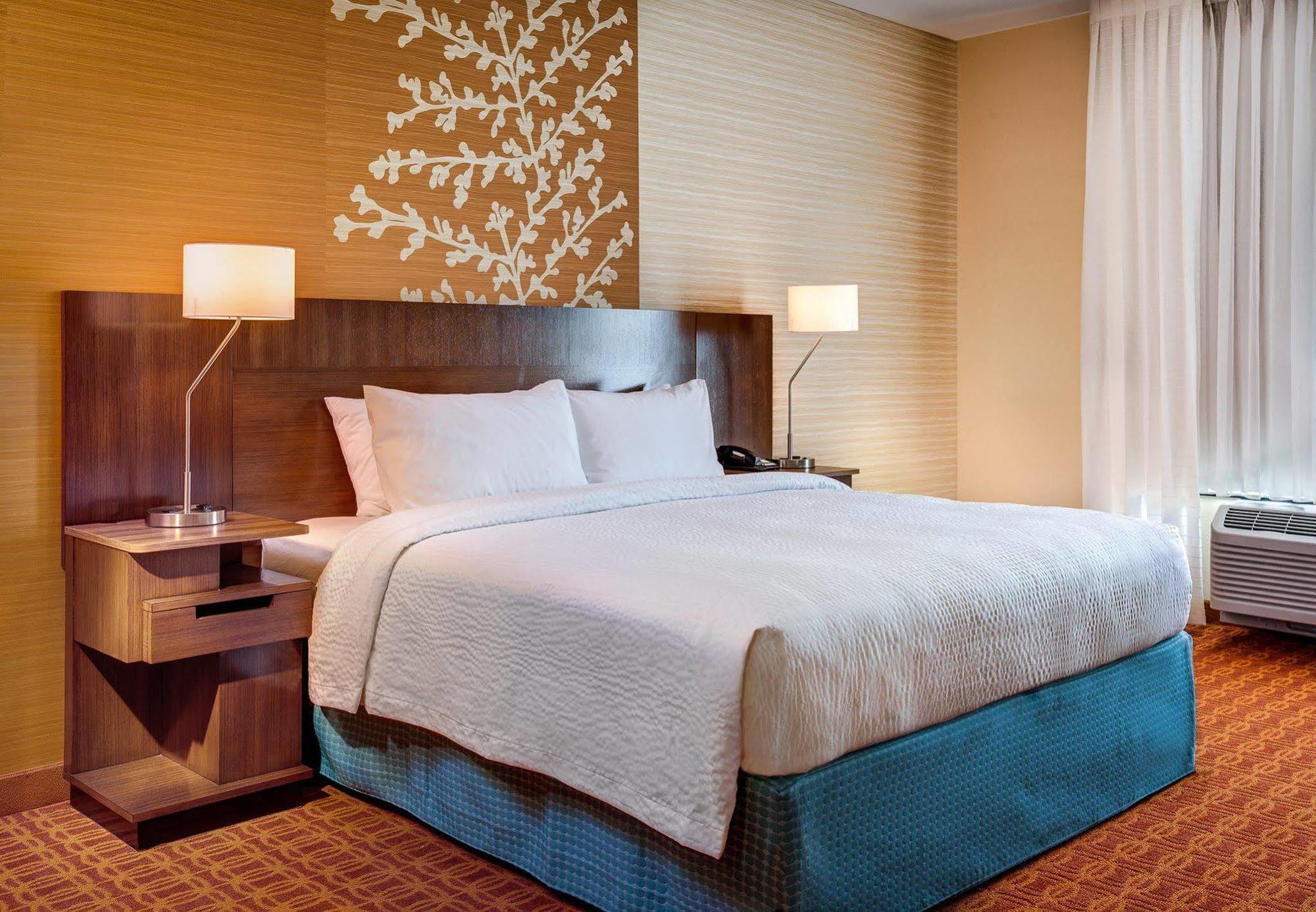 Fairfield Inn & Suites By Marriott פלטסבורג מראה חיצוני תמונה