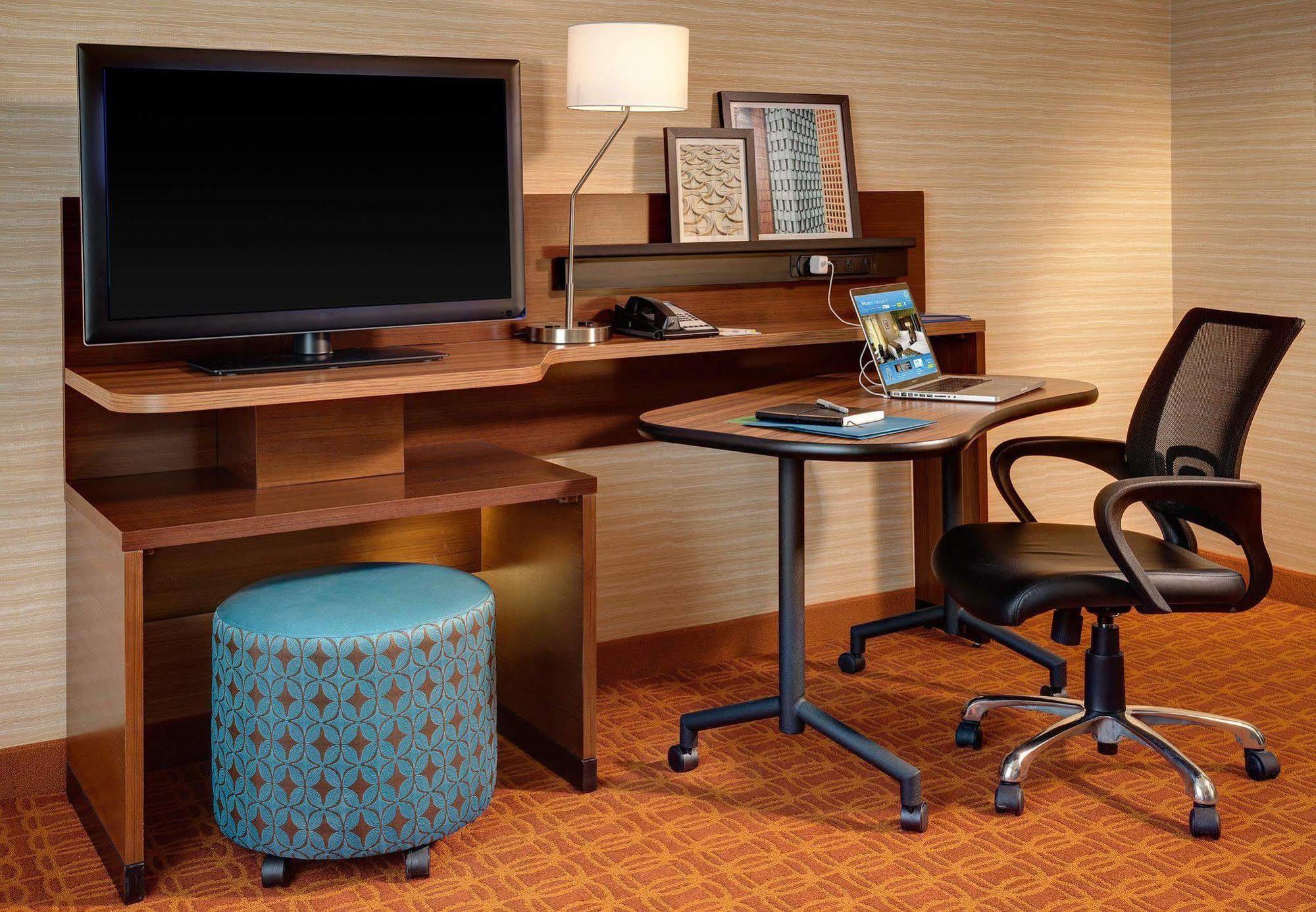 Fairfield Inn & Suites By Marriott פלטסבורג מראה חיצוני תמונה